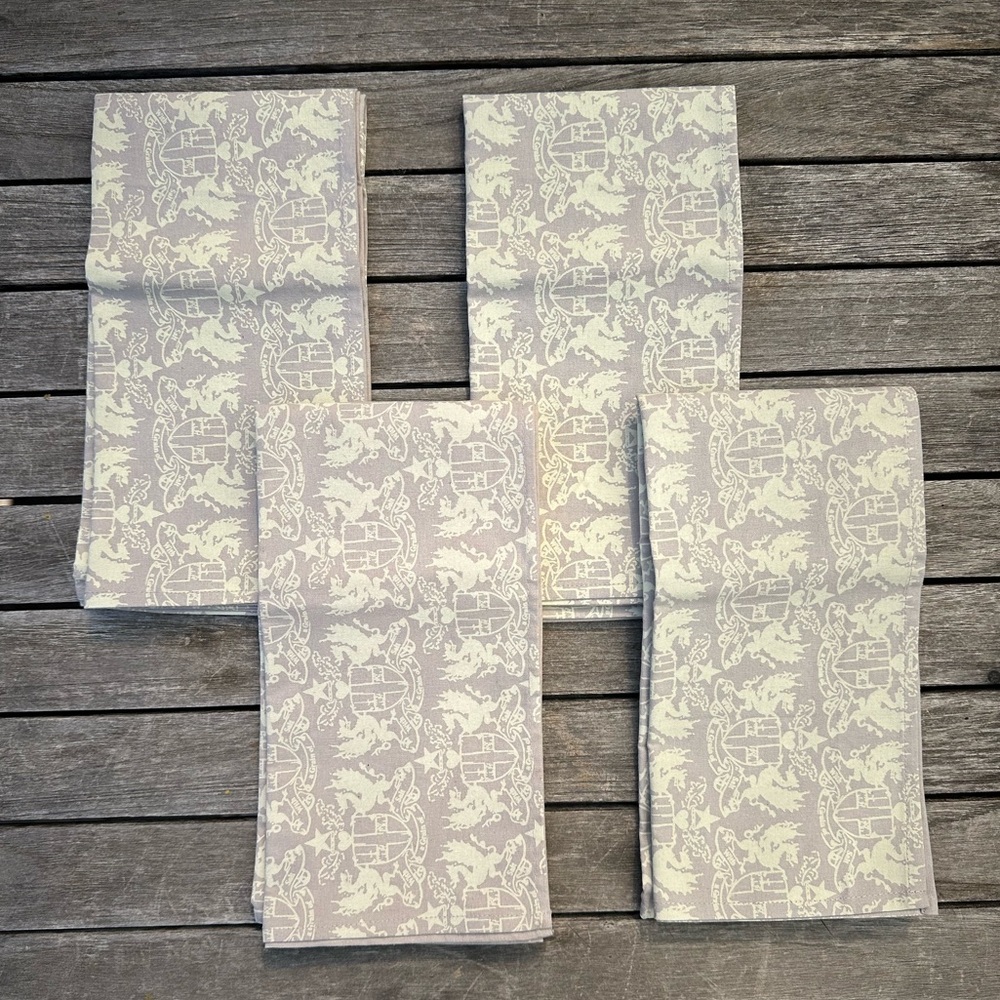 NIB India Hicks napkin set